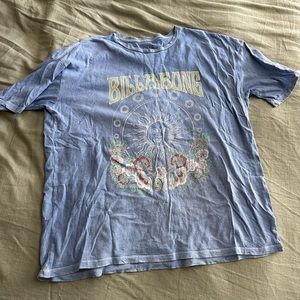 Billabong Oversized Graphic T-shirt SZ medium